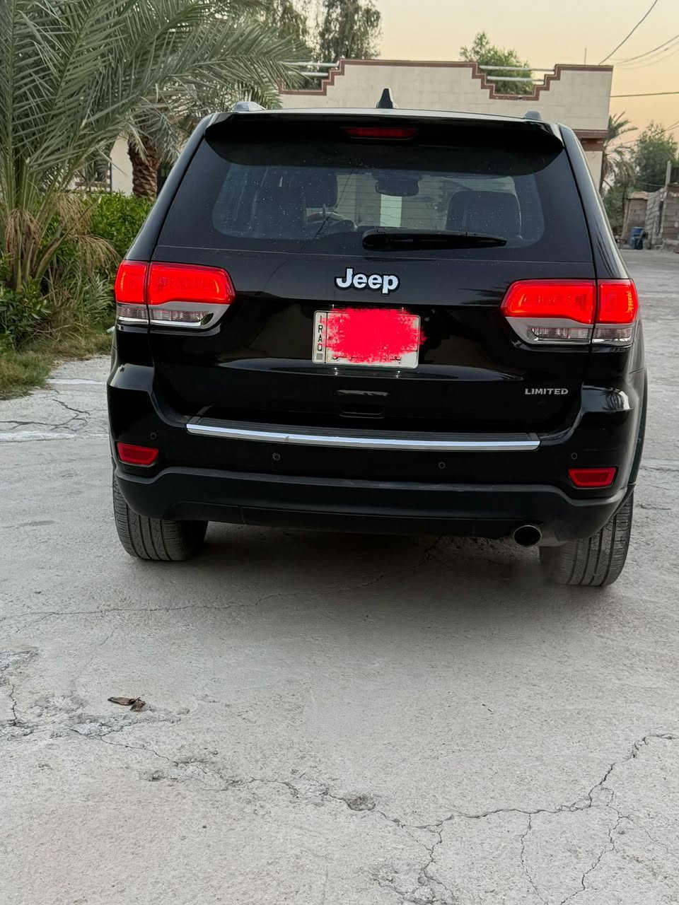 سلام وعليكم اخوان جيب لاريدو
المتدد فول على اخير معرفه مواصفات المتدد موديل 2017
وارد امريكي بجم مطبك الا شواصي والا الغود عليه تخم تاير جديد مكينه جديده 
السياره مصبوغه عام ضربه موغويه بس بيه ملا حضات من امريكا ومصبوغه عام السياره كاعده وبيه تراي خير من الله ورقم مميز ابيع مستعجل والي هاوي السياره يراسلني خاص 
او يتصل مكان بغداد البياع 

‭0770 876 2652‬

‭0780 435 4405‬
