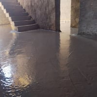 اي شخص يحتاج خباطه صب كافات لأرضيات وتدخيل سبيس أو تطليع تراب وصب دنك ...