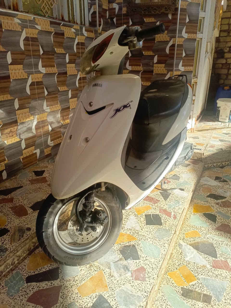 للبيع عصفوري صالهه شهرين طالعه من الوكيل شغاله كلهه
***********
