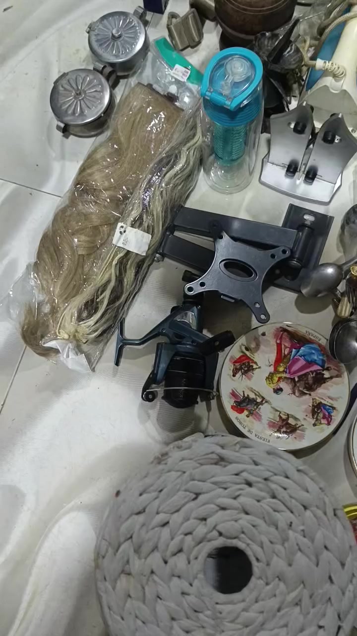 متوفر بضاعة بالة اوربي سعر الكيلو ب٣ الاف ٣٨ كيلو واصل ب١٢٠ الف استفسار خاص او عرقم ***********
