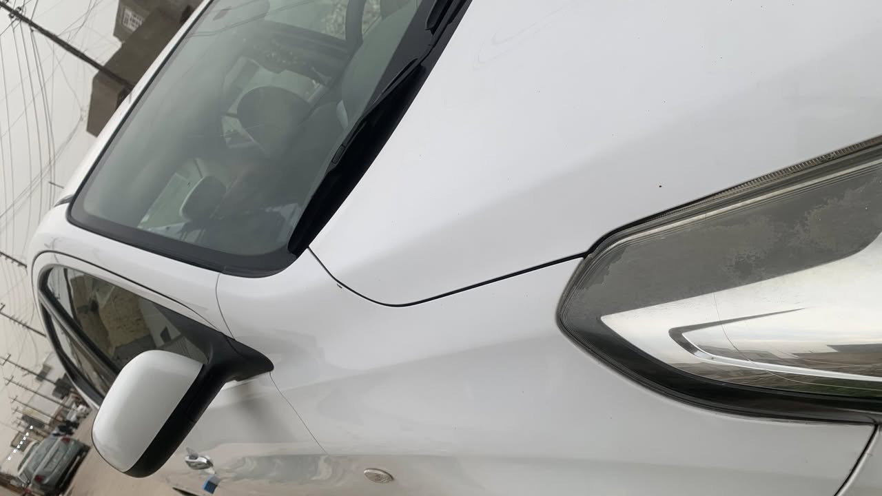 سني ابيض موديل 2021 هندي اصلي بليته الزركة
مال بيت نظيفة جداً 
مواصفات السني المعروفة
رقم اربيل الجديد تحويل ثاني يوم
ماشية 120 الف
سونار مرفق مكفولة من كلشي عدا الملاحظات البسيطة فقطط
كير ومحرك مكفول 
دهن شركة الحسام اصلي
سبايدر بلادي
تايرات جديدة حجم 15 
باتري جديد
غرفة داخلية نظيفة جداً 
شاشة فول مواصفات اندرويد اصلي
كامرة خلفية دوارة
كشنات نايلون تغليف
السعر 115 وبيها مجال للشراي
مكانها بغداد الدورة 
للتواصل ع رقم فقط

***********
