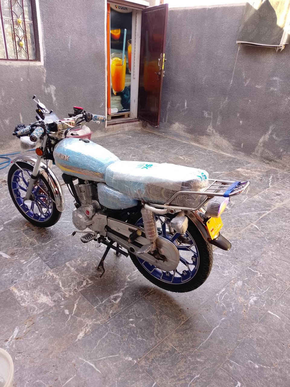 للبيع سيفان موديل 25 المكان ديالى الخالص للاستفسار *********** السعر 650 قفل
