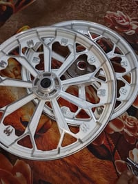 سيفان • حجم18 • خلفي مفطور