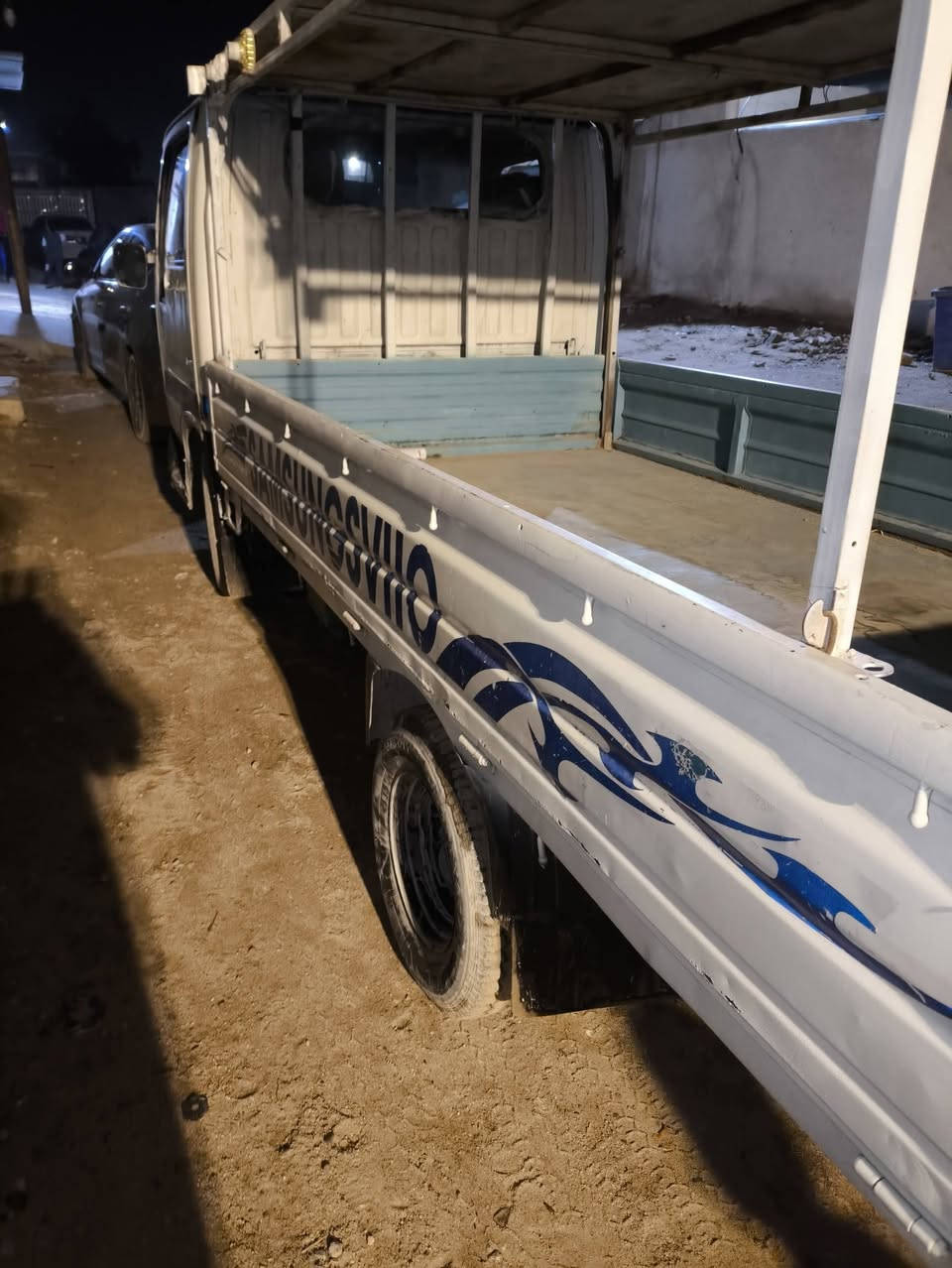 كيه سمسونك موديل 1999 رقم بصره مكينه جديده لا تنقيص ولاتبخير 2700 سنويه ال 28 سياره جاهزه سياره بلبصرة ***********)السعر 37وبيه مجال
