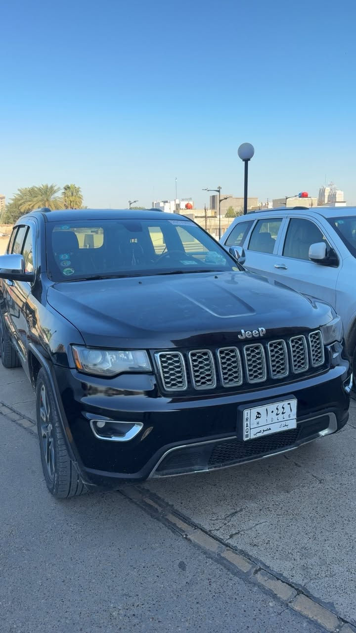 للبيع او المراوس جيب لمتد موديل ١٧ ماشية ١٠١ ميل فول مواصفات عدا الفتحة جهازة من كلشي وبحالة جيدة جدا الحادث حرق بالبنيد بدون دواخل وبدون حادث ويدون ايرباك السعر ١٦٠ للاستفسرار على هذا رقم *********** مكاني بغداد الدورة
