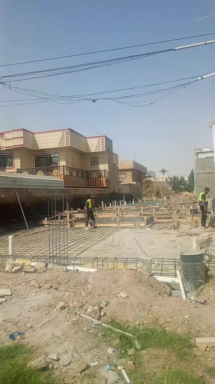 السلام عليكم وياكم اخوكم مقاول ابو حسن لبيوت المقاولات والكرست وعمل عنواننا بغداد اي استفسار هذا الرقم الاول ***********
