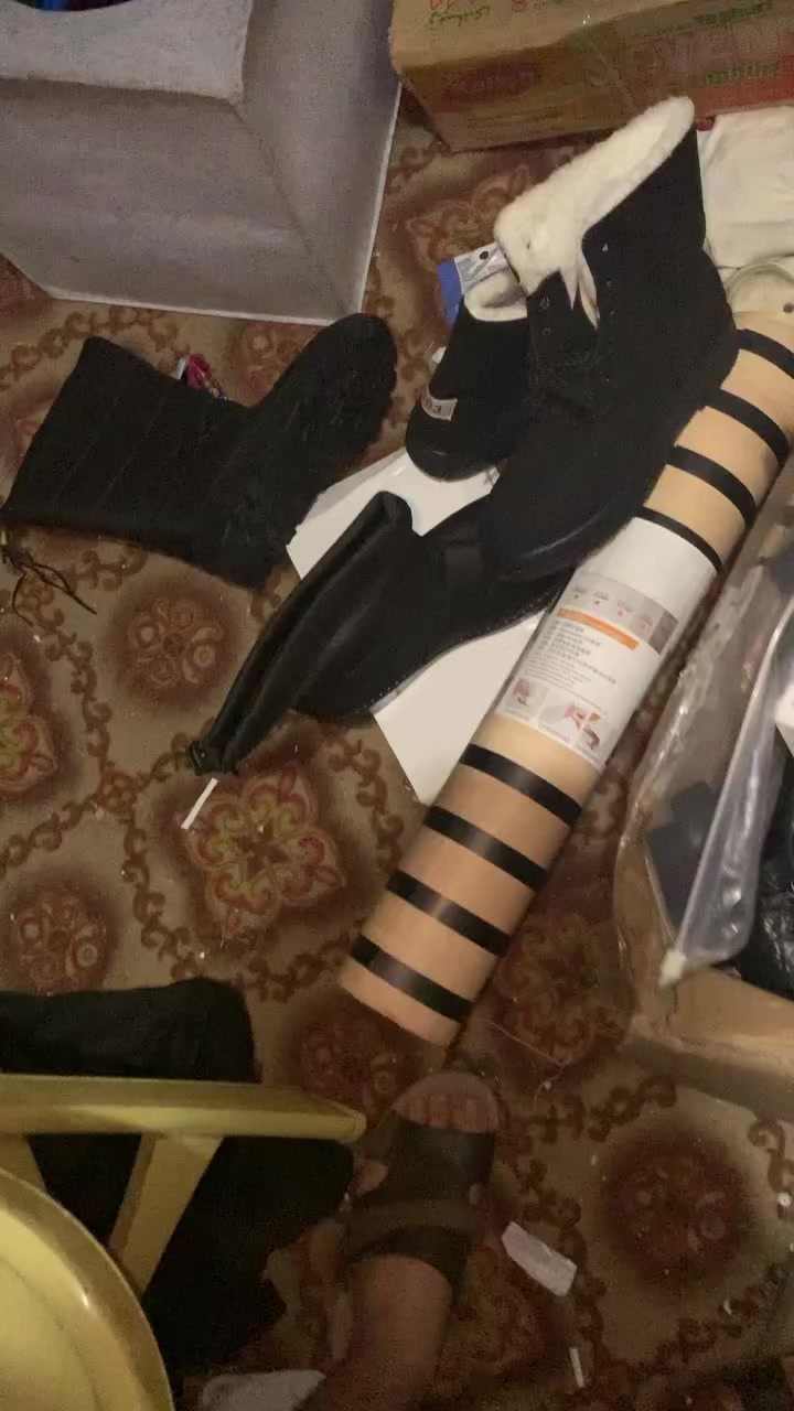 السلام عليكم غراض مكس الكتروني قليل هل موجود ابيع كارتونين يصيرن بيهن فوك ١٥٠ قطعه جادر بيها مال دراجه عدد ٢ وجادر تكتك عدد ١ وراوتر هواي غراض الي تفيده سعر مناسب


**إذا كنت صاحب هذا الإعلان وتريد حذفه لأي سبب، رجاءا أرسل رسالة إلى الدعم الفني**