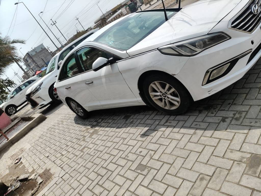 سلام عليكم سوناته مديل 2015 وارد امريكي حاثه فقط خشم البنيد كير ومكينه وحداديه خير من الله تبريد ثلج  سياره حلوه ستخدام شخصي رقمه ذي قار مشروع وطني راعيه يمي بل كرمه بيه كم قطعه صبغ سعره 108 وبيه مجال شي قليل العنوان بصره كرمت علي رقم الهاتف *********** البصرة, العراق
