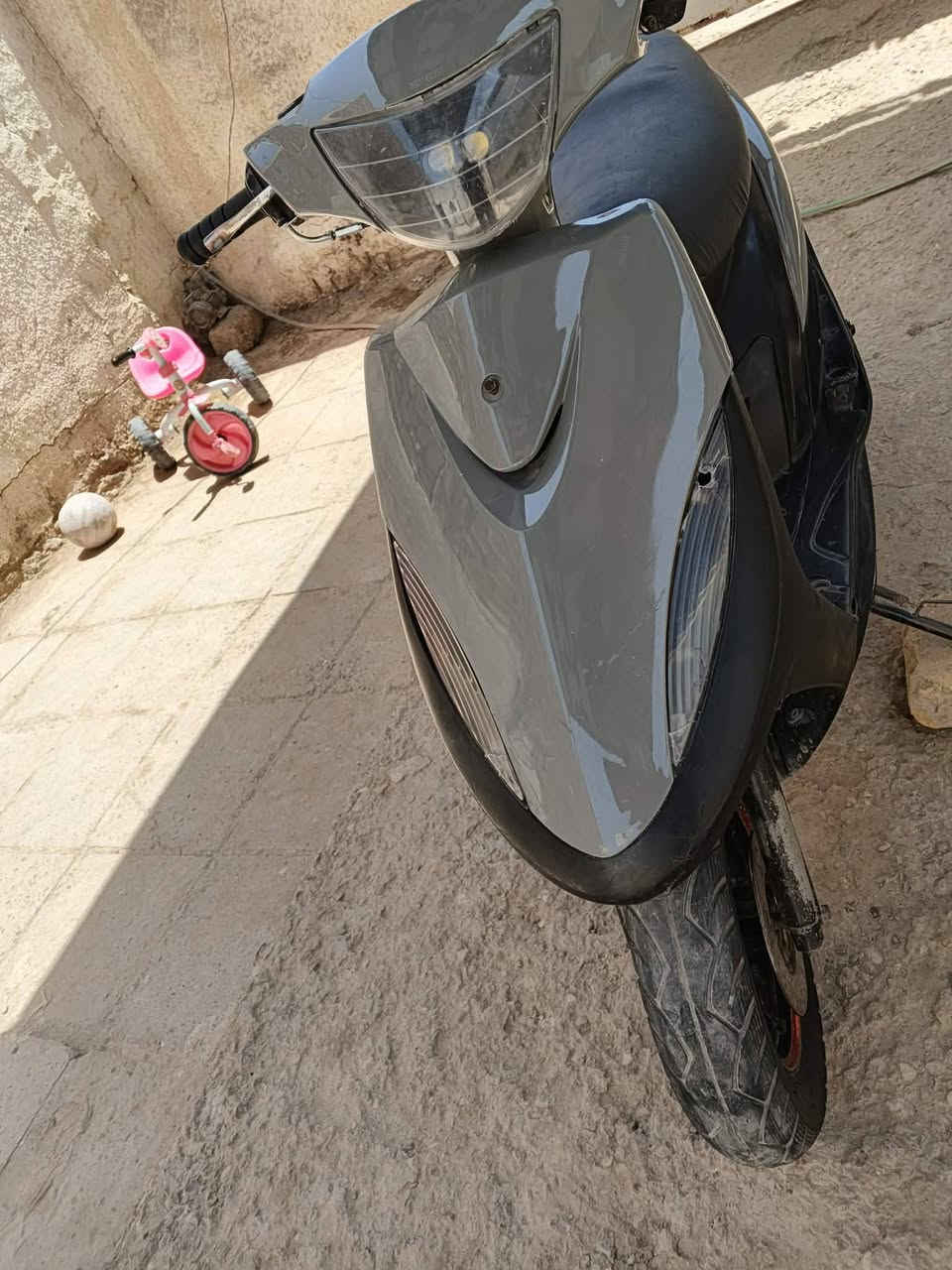 سلام عليكم دراجه ماكس عدله مكينه مفتوحه. مكينه لاتبخير ولاشي حلوه وناعمه كفر سمنتي جديد الدراجه مال جناي من زمان عندي مكاني بابل قظاء القاسم  سعره 300 وبيه مجال استفسار اتصال*********** مامتواجد خاص
