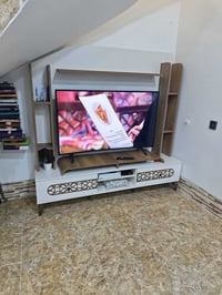 طرابيزة • لاكي • كەلار