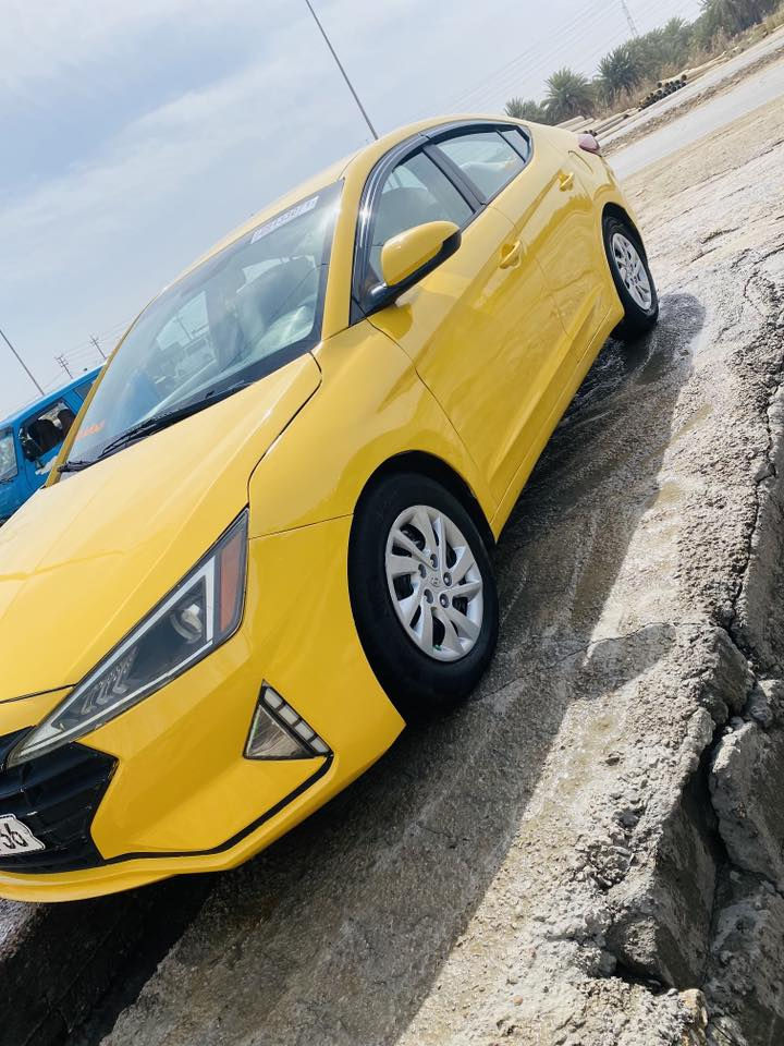 السلام عليكم
سياره النترا٢٠
رقم بغداد
وارد امريكي 
السعر ١١٢ وبيها مجال
مكان بابل قرب شركة الرنا 
***********
***********
