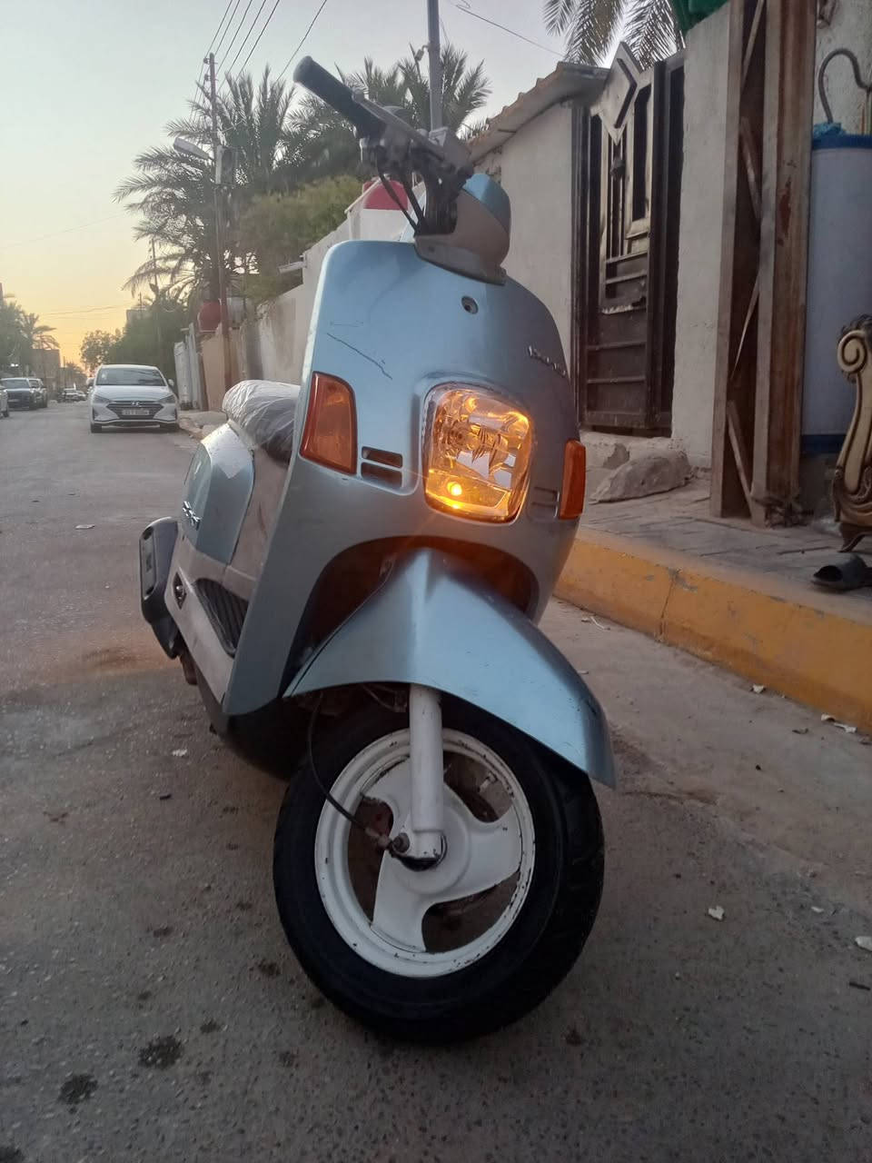 سلام عليكم بوليس نضيفه تجي وشوف بعينك مكينه ناعمه دهن موتل دراجه نضيفه وكل نقص مابيه سلف هندر كله كامله مكاني كربلاء قرب محطت قادسيه سعر ٥٥٠ وبيه مجال بسيط الرقم ***********
