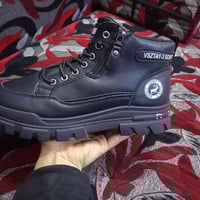 قياس ٤٤ • ملابس