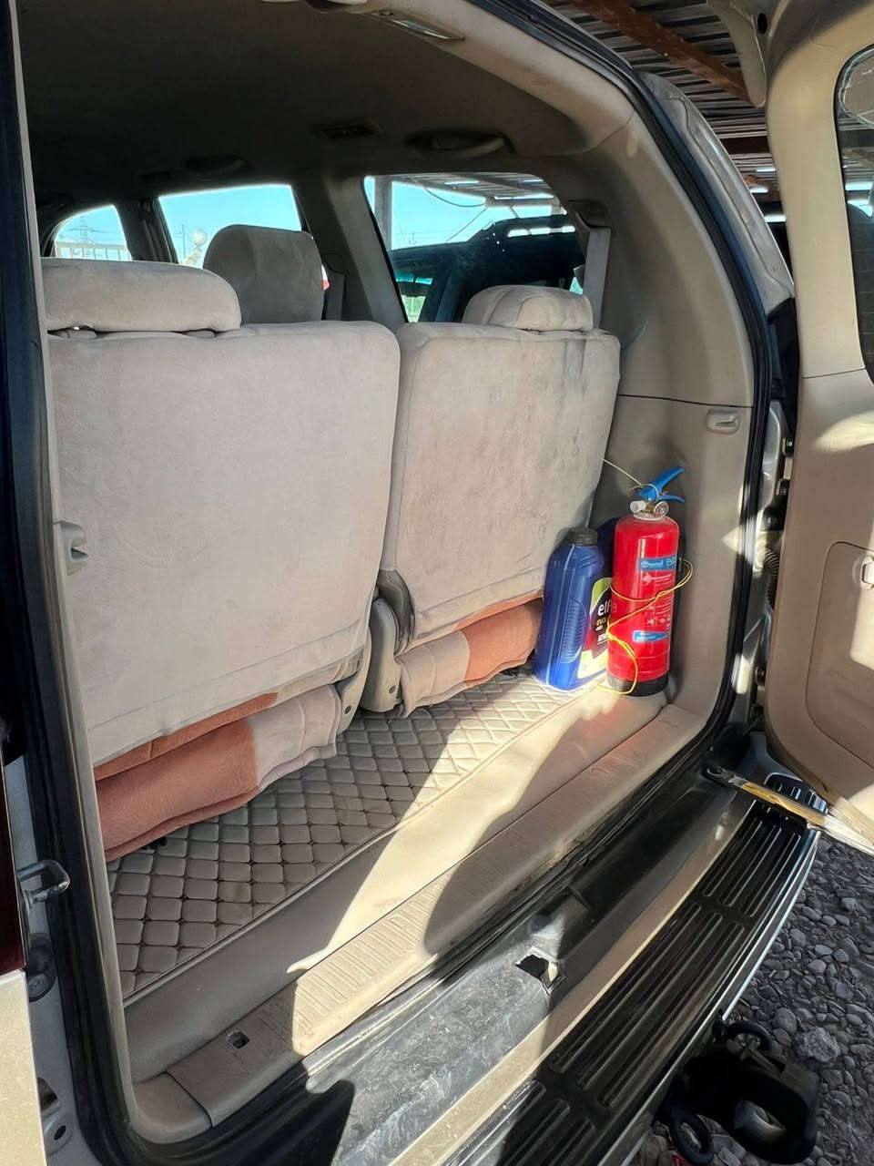 السلام عليكم تويوتا برادو 2008 جديد مكفوله كفاله عامه ماشيه 200  الف رقم نكليزي 14 يعني بصره بسمي 
العنوان ذي قار قضاء رفاعي لاستفسار ع رقم ***********
