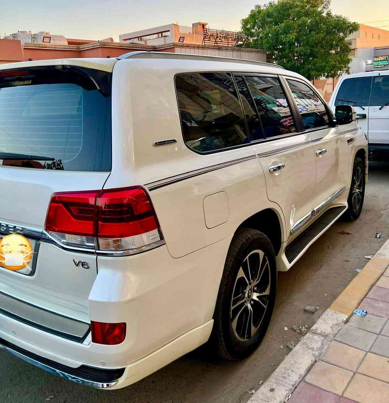 لاندكروزر 2021
معروضة ب 50$
اربيل بسمي باج تضليل الشمال
6 سلندر 
جيهان باب اول GX 
ماشيه 93 الف حقيقي 
مكفولة من الصبغ والبارد 
سياره جديده 
بمعنى الكلمة تخم تاير
المواصفات المعروفة
- بصمة دخول
- كشن سايق كهربائي
- تشغيل عن بعد
- نظام مانع الانزلاق
- كاميرا
- ثلاجة
- فتحة سقف
- نظام ايكو 
الموقع:الفلوجة 
رقم صاحب سيارة ***********
