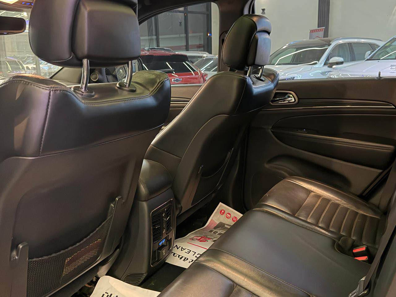 Jeep grand cheroke LMETED X
مواسەفات LMETED X
مۆدیل :2020فوال مواسەفات   
٦ پستۆن مەکینە ٣.٦
سەیارەکە رەقەم اربیله  تەحویل و بەناو کردن بە شەرت
73 هەزار رۆشتووە
گێرو مەکینەو هەموو شتی بە شەرت   هیچی نیە 
 
سعری ٣٠٠  مەجەلی زۆر کەم أربيل, العراق


**إذا كنت صاحب هذا الإعلان وتريد حذفه لأي سبب، رجاءا أرسل رسالة إلى الدعم الفني**