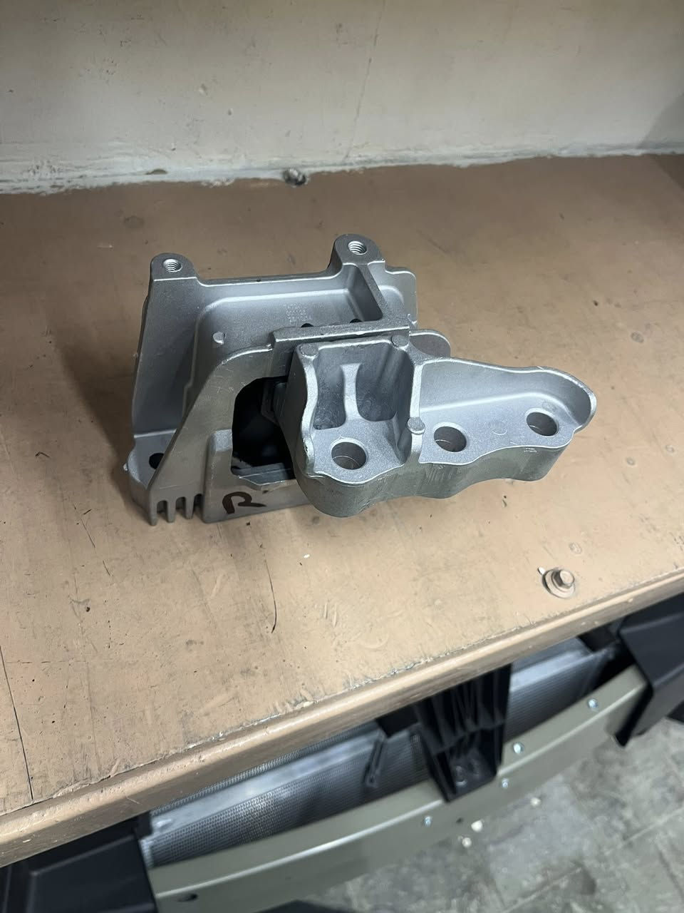 السلام عليكم توفرت غراض ديستوير وجين بلاص
موجود ادوات Gen plus 
Destroyer
وايضا متوفر القديم 
F3 G3 F0
عنوانه (بغداد /السنك /خلف الاتصالات )


**إذا كنت صاحب هذا الإعلان وتريد حذفه لأي سبب، رجاءا أرسل رسالة إلى الدعم الفني**