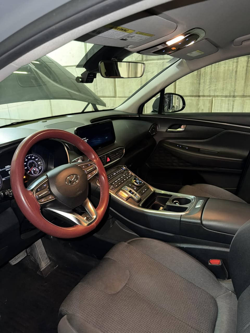 السلام عليكم سنتافي ٢٠٢٣ وارد امريكي ٤ سلندر رقم بغداد 
المواصفات
بصمة
صندوق كهرباء
رادار امامي
رادار جانبي
قيادة ذاتية
بدون حادث بدون صبغ بدون ايرباك السعر 23000$للاستفسار ***********
