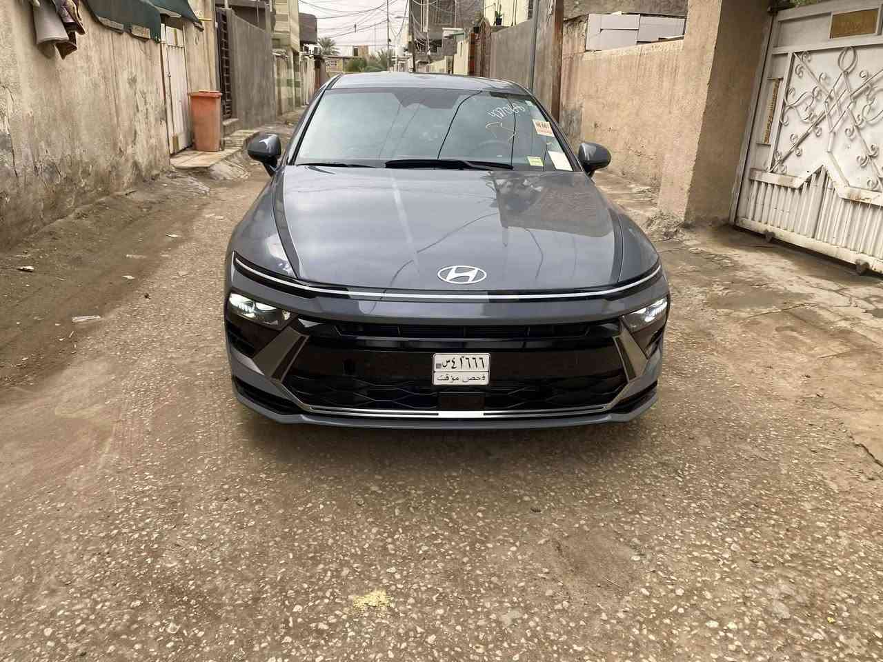 سلام عليكم سوناتا 2024 وارد امريكي ماشيه 23
حادثه تبديل بنيد فقط والباقي كفاله 
المواصفات 
بصمه + تشغيل عن بعد 
رادارات  كامره دواره 
اوتو هولد هند بريك كهربائي 
كشن كهرباء كشنات تدفئه 
شاشه متصله + عداد الكتروني 
شفتات ستيرن
  جاهزه من كلشي 
مكان سياره بابل ***********
