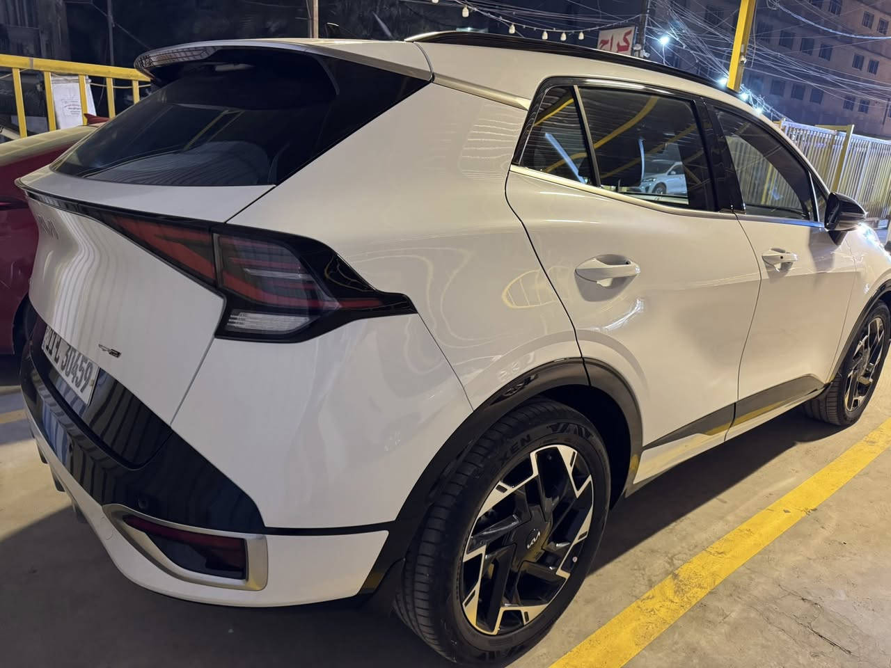 2024 ماشيه 21 الف 
سياره بيه حالوب خفيف بس بسونار يبين 
سعر 240 $$
المكان بغداد البلديات 
***********
