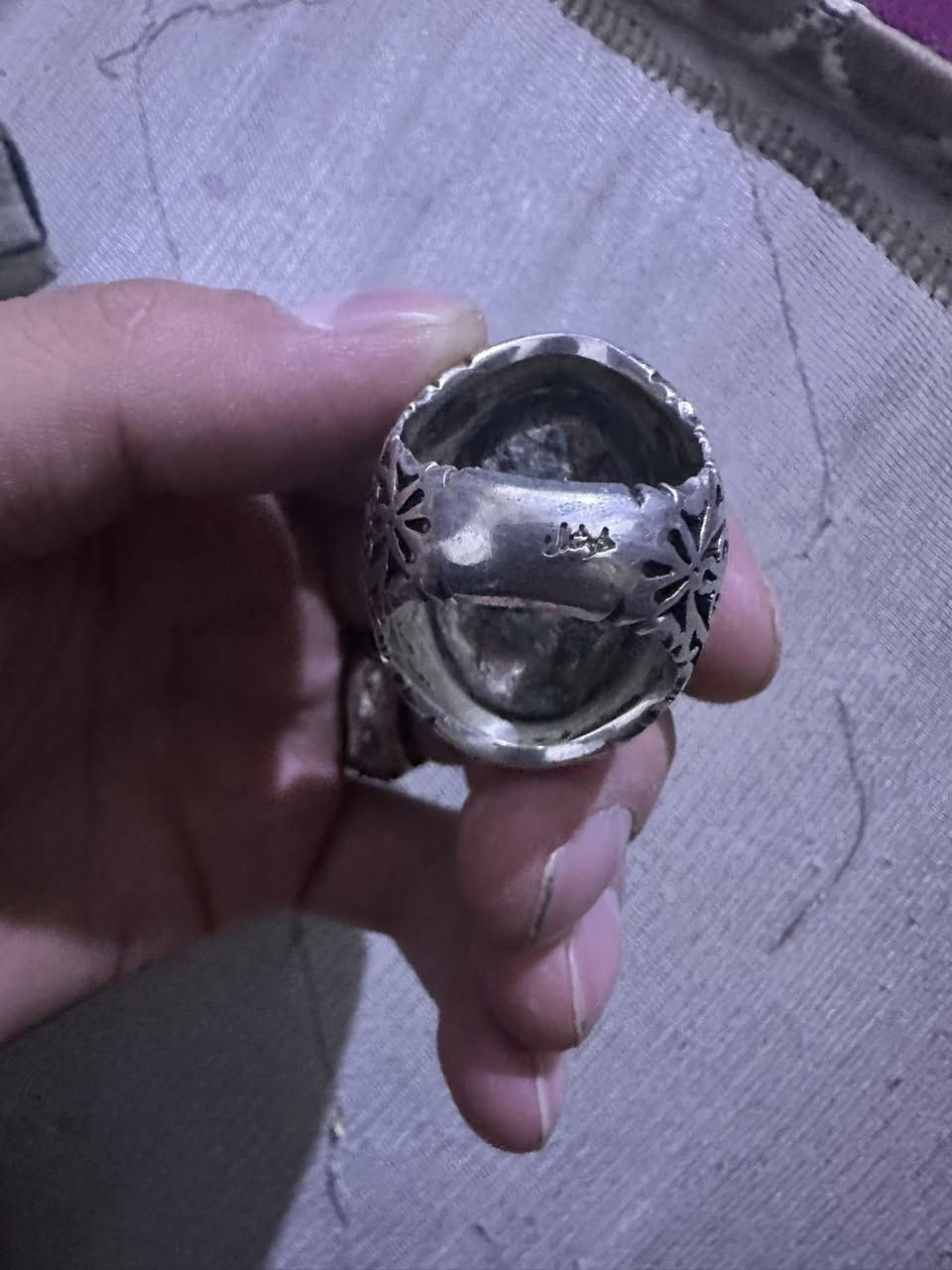 محبس فيروز نيشابوري المحبس ضخم 250الف***********
