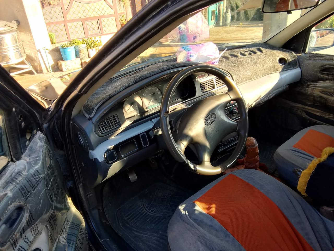 سلام عليكم سيفيا للبيع٩٥ مصبوغه عام سياره جاهزه محرك كير صدر امامي خلفي كله جديد تخم تاير رقم بغداد دولي لل29شرط التحويل السعر 33وبيها مجال  ***********
