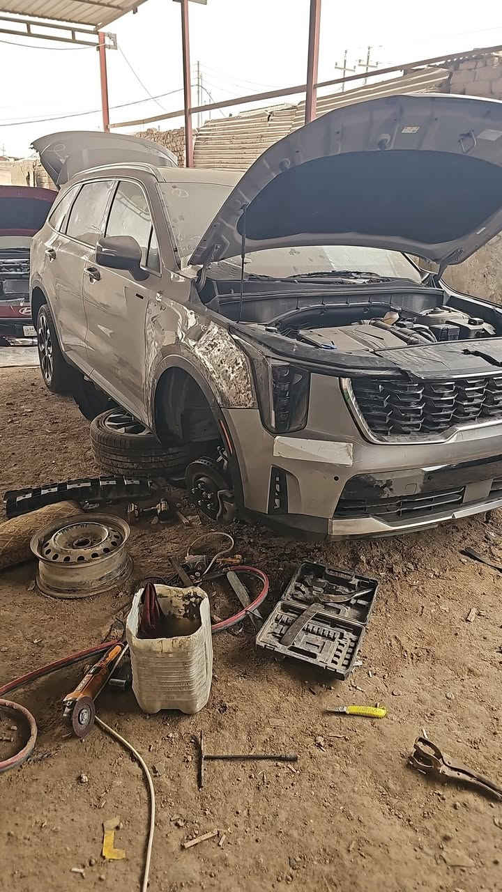 سلام عليكم من رخصة الادمن
للبيع سورنتو 2024 امريكي
حادث بسيط جدا بدون ايرباك
مكينه 2500 توربو 
كشنات vib كهربائية بالكامل
جلد اسود ملكي
رادارات محيطيه بالكامل
توقف ذاتي من كل الجهات
بصمه تشغيل وبيبان
جنطه كهربائية 
لو مميززززز
للاستفسار اكثر الاتصال على الرقم ***********
