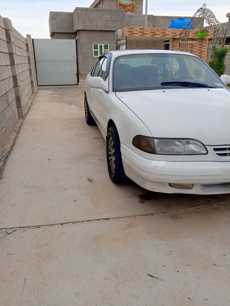 سوناته البيع موديل 93 رقم نبار كير وتو.محرك200حاويه***********
