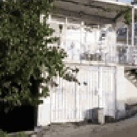 شقلاوة • ٢٠٠م • للبيع