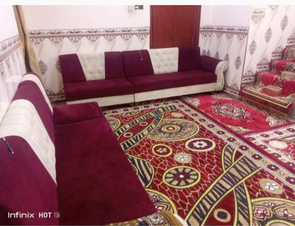 من رخصة الادمان تخم للبيع 20مقعد جديد سعر 500 وبي مجال شي بسيط مكان جؤيبه نساف ***********
