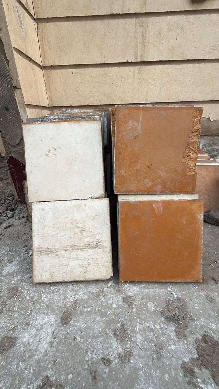 السلام عليكم 
اشتايكر  مستعمل درجه اولى للبيع المدحتيه 
اتصل  ‏‪0781 607 2768‬‏
