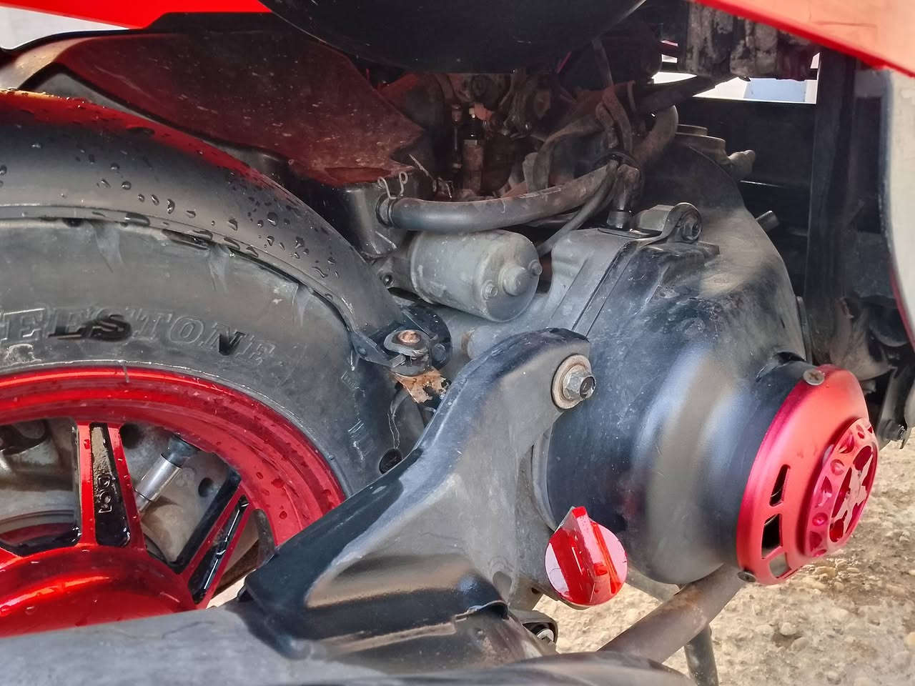 دراجه بوليسي رمبه مكفوله  اوراق بسمي صالي اقل من شهر  وكيل سعر مليون  مكاني العماره حي الحسين جديد***********
