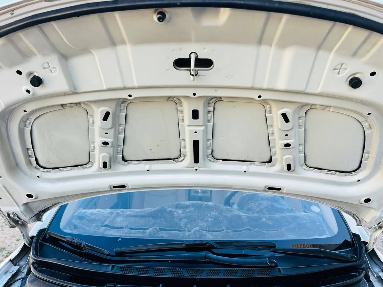 ياالله النتره 2012خليجي بغداد  مكفوله من الصبغ السياره جاهزه واحله من الصوره السياره مال بيت وباقي التفاصيل يمك سونار وفديو مكان السياره بابل جبله السعر 118قفل قفل ***********
