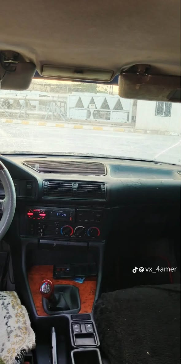 BMW 1992 520i  مەکینە ٢٠ی گێرعادیە رەقەم و سەنەوی نوێیە هەزەکەشی بەسەر نەچوە کۆبۆن بەنزینی  هەیە دووجام کارەبایە چوارتایەی پاکی لە ژێرە گێر و مەکینەی و ئەکسلی بەشرت  سعری ٤٤ وەرەقە معامەلە *********** واتسئاب كركوك, العراق
