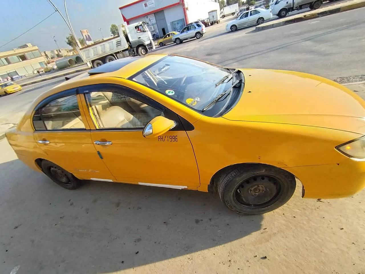 السلام عليكم
اخوان ليفان 620 موديل 2013

فول موصفات كير توماتيك

تبريد ثلج تدفئة نار 

محرك كورلا شرط 

سقف تنتة كهربائي شغال

اشاير بالمري

مسجل شاشة اندرويد

قفل سنترلوك

كشنات جلد

كهربائيات كلها شغالة 

منضومة غاز إيطالي بيها كارت

(يعني انسى المصرف ) 

معجون جاملغ السايق وخلف النفر شبر

رقم بغداد ألماني شرعي بالموصل شرط التحويل والوكالة من الوكيل

سيارة جاهزه كبل للشارع

ملاحظة (الكير بي نضوح قليل من الجبنة) 

السعر 42 ورقة وبي مجال

مكلف بالنشر رقم صاحب السيارة  ***********
