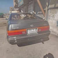 سيارة بطة • تويوتا كراون • مصدر عام • رقم بغداد انكليزي • مكفولة من ال...