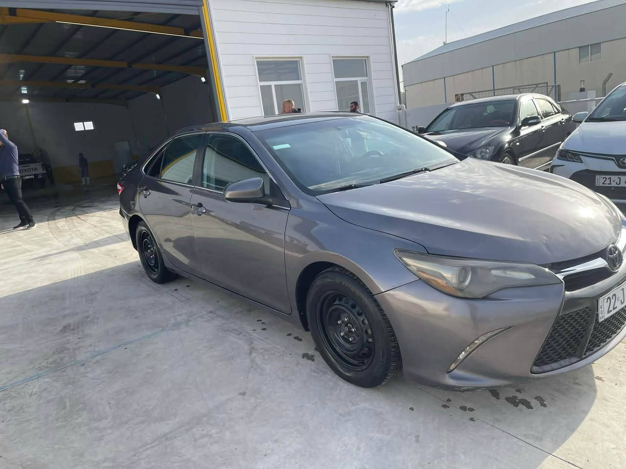 كامري موديل ٢٠١٦ مواصةفات xse واتا قةبات مواسةفات سلايت كوشن جلد و كارةبا و هيتةر گير و مةكينةي بةشةرت فيتةر بةناو خومانةوةية هةموو شتيكي لةسةر دةقي بيلادة مةسروفي تيا نييه دةعمي نييه سةيارةكة تةنها دوو بارجةي كليري ئةمةريكاية *********** السليمانية, العراق
