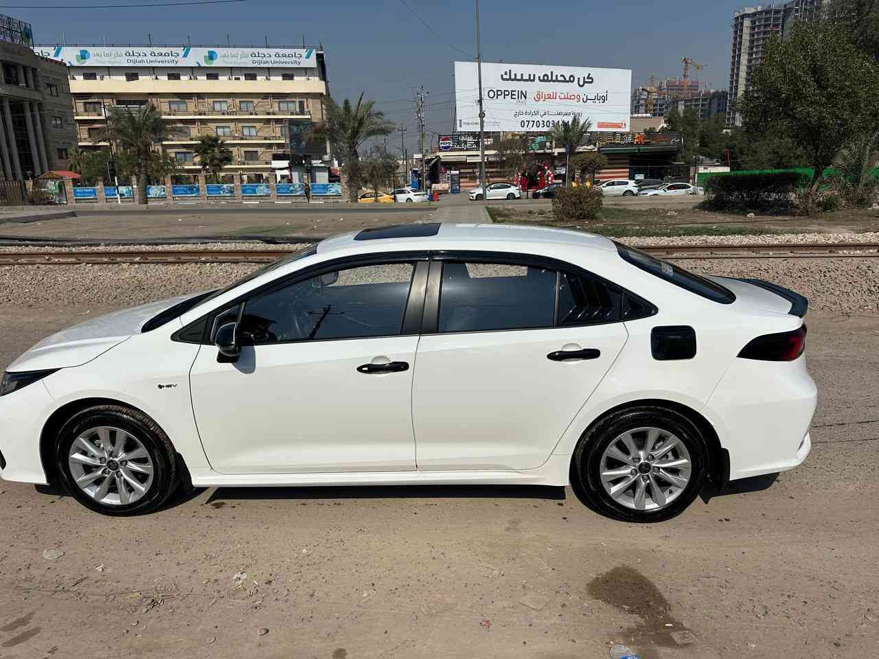 السلام عليكم
كورلا هايبرد وارد صيني موديل 2025 كفاله عامه من الشخط والصبغ والفتح 
فول مواصفات بس الكشن مو كهرباء ماشيه 15000 رقم بغداد السياره جديده بمعنى الكلمه رقم الهاتف ***********
