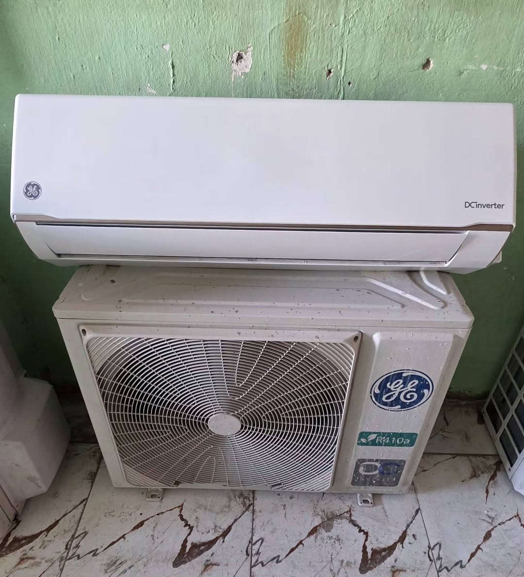 سبالت Ge الكتريك حجم ( طن ونص )انفيرتر اقتصادي وتحكم اجهزه نظافه 💯%
 على وضع الشركه بدون اي تصليح 
ملحقاتهن كامله بواري ريمونت قاعده وايرات غازهن مقفول يعني جاهزات من كلشي 
ابيعهن ثنينهن سعرهن  950 الف  قفل 
📍مكاني بغداد قريب الشعب بوب الشام 
يوجد خدمة توصيل 🚛داخل بغداد ولكل المحافظات


**إذا كنت صاحب هذا الإعلان وتريد حذفه لأي سبب، رجاءا أرسل رسالة إلى الدعم الفني**