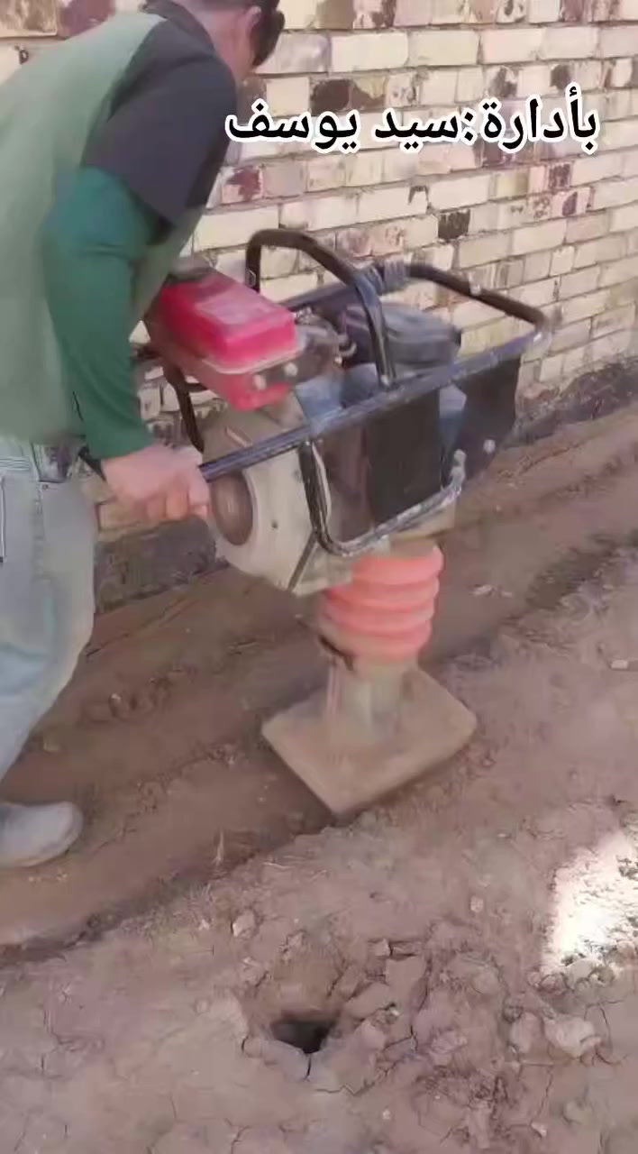 السلام عليكم
كادر متخصص
تدخيل تراب تدخيل سبيس 
حدل تراب حدل سبيس بالقفاز الكاز(ديزل) وليس البانزين
ومعروف المحرك الكاز بقوته

بأدارة: سيد يوسف  
للاستفسار ***********
متوفر واتساب
