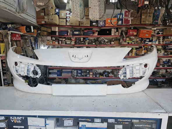 بيجو 208 - 207 - 301 - 407  - 408-- من محلات عالم الفرنسي دهوك - *********** - *********** - الاسعار القطع داخل الصور  ( اورجنال )
