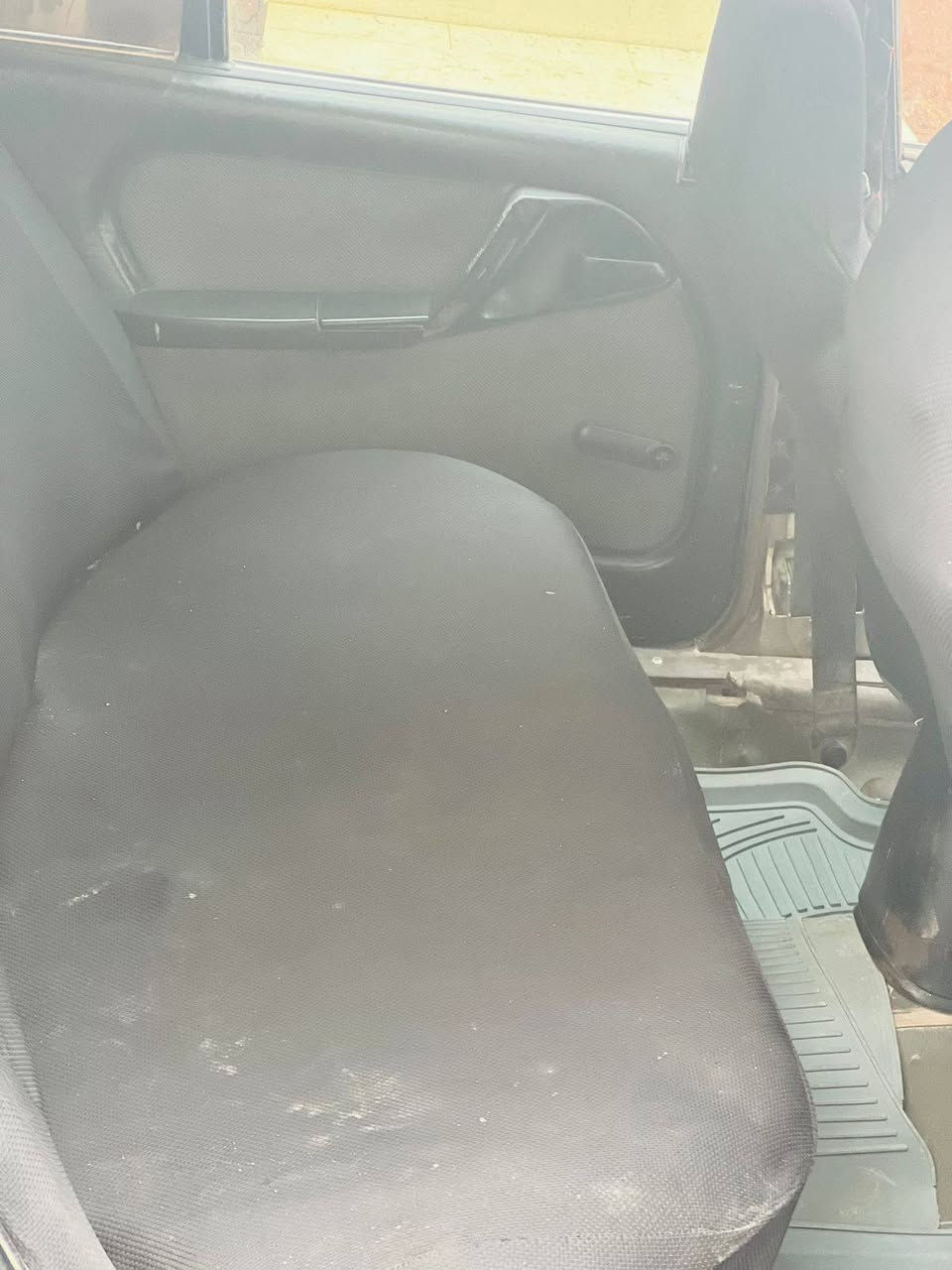 سەرتا بە ناووی خوای گەوە رە
ئەم سەیارە یە بۆ فرۆشتن مەکینە ـ20گێر عادی تازەمەکینەی بۆ گۆراوە مەکینەی سفرە گێر بە شە رت ئارم پلاستیک سلێمانیە فڵچەو گەرمی لایتو بەگ لایت هەموی ئیشە کا تەسجیلو مکەبەری مە زبوتە بێکێشەیە هەمو گیانی ئیشە کا *********** السليمانية, العراق
