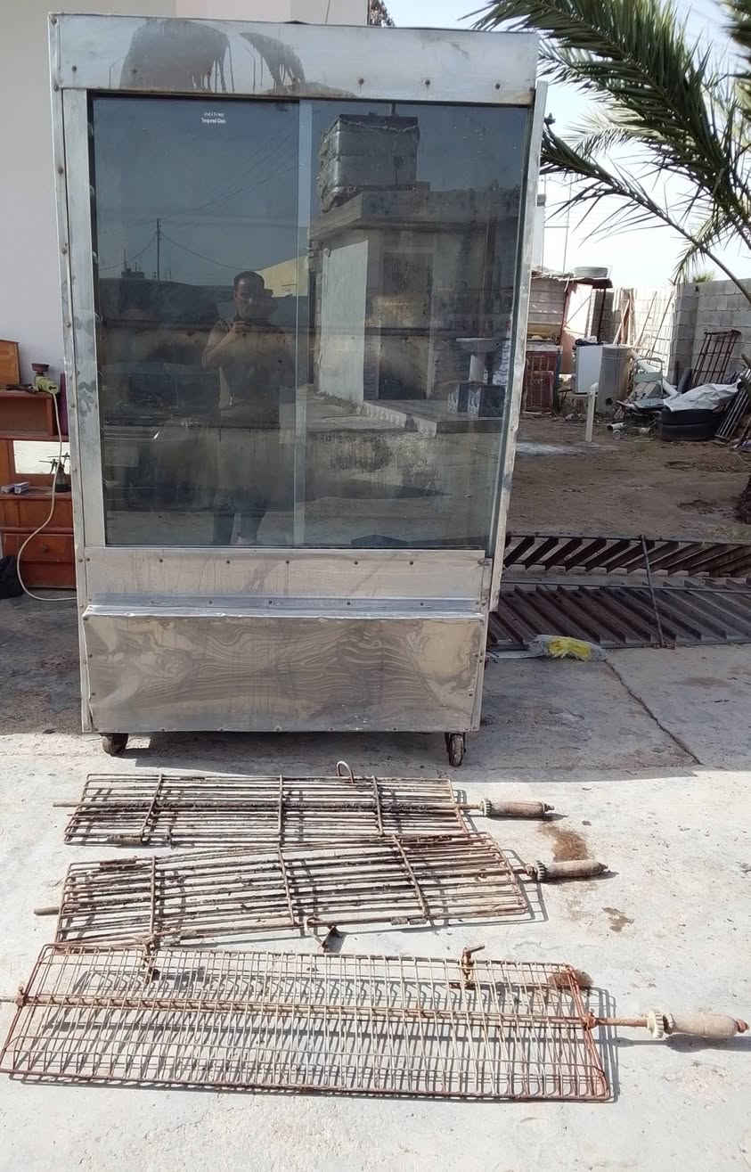 السلام عليكم
شوايه دجاج حجم كبير نضيفه سعر 150
ماطور شحن خمس بطاريات نضيف سعر 275
رقم الهاتف ***********
