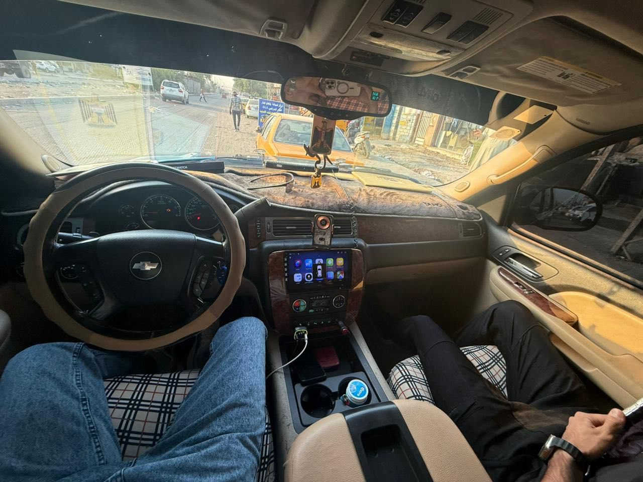 السلام عليكم تاهو موديل 2007 فول مواصفات فتحه سقف صندوق كهرباء  سياره نضيفه وحلوه كير ومكينه مكفول فول فول واحد ع واحد السعر 165 وبيه مجال العنوان  بغداد  / رقم الهاتف ***********
