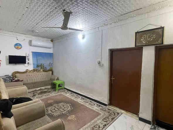 بيت للبيع مساحة ٢٥٠ متر مكون من غرفتين نوم ومطبخ وصاله واستقبال وطابق علوي مكون من غرفتين ومجمع صحيات عنوان البيت الهاشميه القصبة القديمه قرب مجمع الامير خلف الشارع العام خلف بيت دكتور عادل القديم السعر
للاستفسار: ‭٠٧٨٠ ٦١٩ ٢٧١٧‬
او ***********
