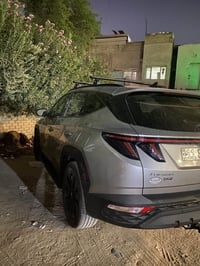 توسان 2024 وراد امريكي  فول موصفات عده فتحه  رقم سياره مميز  جنطه كهرب...