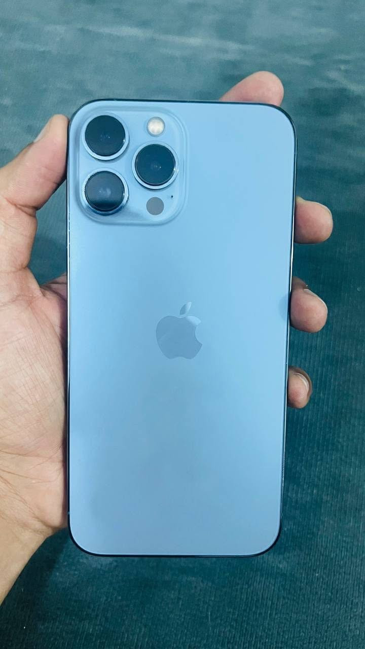 iPhone 13 Pro Max
نسخة الشرق الأوسط

ذاكرة 256GB

نظيف جداً وما مبدل بي أي قطعة

غير مفتوح نهائياً

بطارية 72%

خط واحد (شريحة SIM واحدة)

ملحقاته كاملة: الكارتون + شاحنة أصلية

مكاني كربلاء 

 واتساب ***********

السعر: 700 الف

