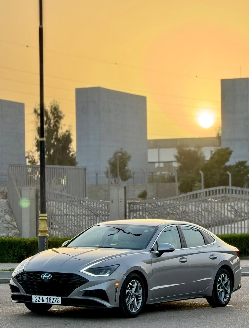 السلام عليكم 
سوناتا 2023 وارد امريكي 
حادثه جاملغ امامي فقط 
صبغ قطعه وحده بدون دواخل 
وبيه بارد بالباب الي وره الصدر مسحوب بي دي ار

-بصمة ابواب
-دخول ذكي 
-بصمة تشغيل 
-جنطه ذكيه
-لد نهاري 
-رادار 360 درجه 
-حساسات 
-توقف الي 
-اوتو هولد
-اربع انضمة قياده
-كير دكم
-نقطه عمياء
-قياده اليه
-تحديد مسار 
-مؤشر طرق
-داخل ابيض بلادي
-كشنات كهرباء
-كشنات تدفئه
-سايد بريك بصمه
-محرك 2.5 
السعر 175$ وبيه مجال بسيط
كير ومحرك كفاله برغي ممفتوح بيهم 
السياره جاهزه كير ومحرك وحداديه وتخم تاير وتدفئه وتبريد وشرط الفحص
السياره حلوه وناصبه وبالعافيه على الي ياخذها 💜
عنواني بغداد
الهاتف ***********
