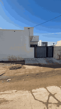 دار الأيجار   مساحة 100متر  مربع  فول سيراميك بناء حدیث الموقع دروازة ...