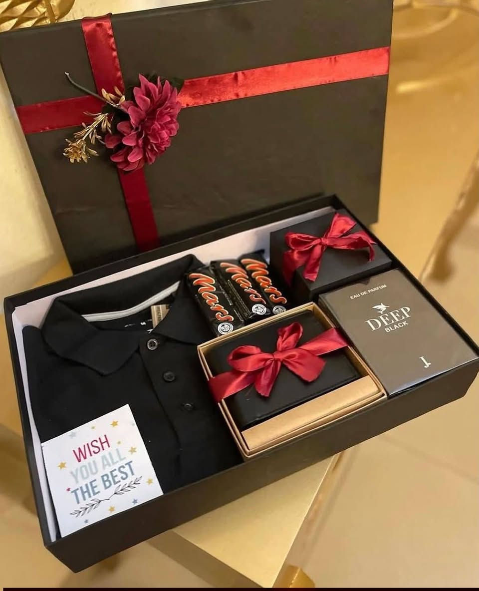 هلا عمري الي يريد يطلب هديه حسب الطلب اوفر كلشي بسعر مناسب اذا عندك فد نموذج تريد منها راسلني خاص وانشالله اكدر اوفرها الكم بلعام ناشره فد شي قليل الشغلي وتوصيل فقط داخل العراق غير دوله ماكو توصيل 😍🤎


**إذا كنت صاحب هذا الإعلان وتريد حذفه لأي سبب، رجاءا أرسل رسالة إلى الدعم الفني**